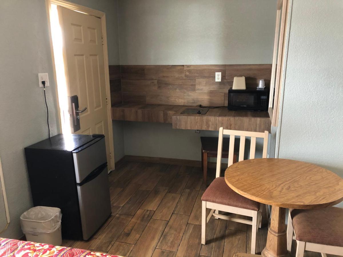 Budget Inn 킹스빌 외부 사진